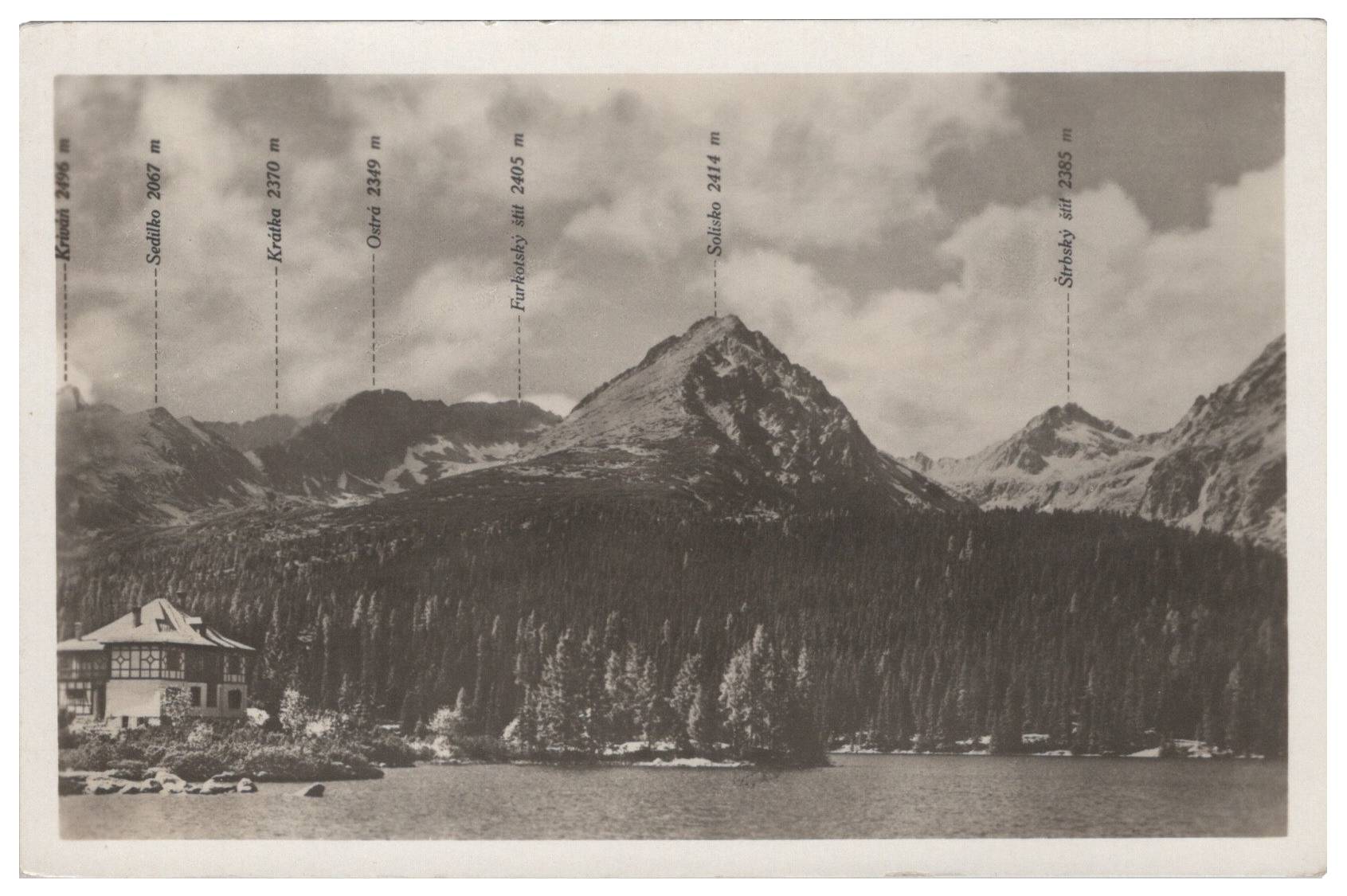 Štrbské pleso a okolité štíty
