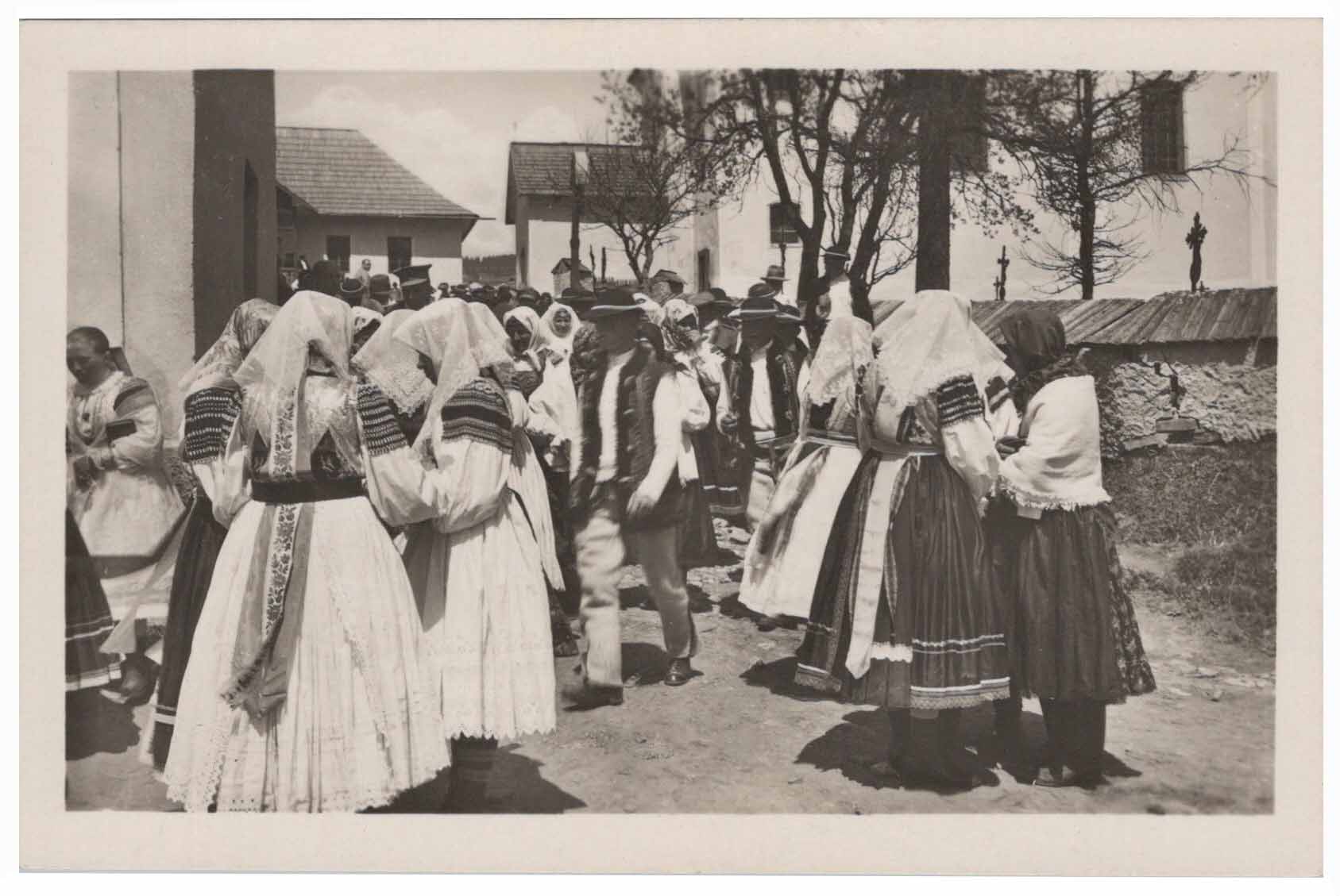 Ždiarske kroje